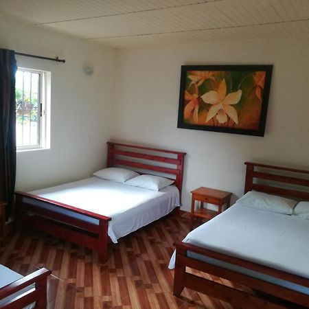 Finca Hotel La Ponderosa ริโอเนโกร ภายนอก รูปภาพ