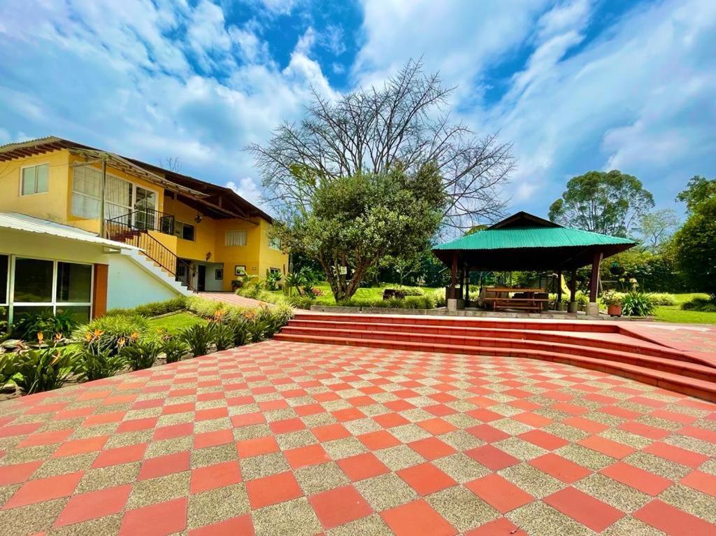 Finca Hotel La Ponderosa ริโอเนโกร ภายนอก รูปภาพ