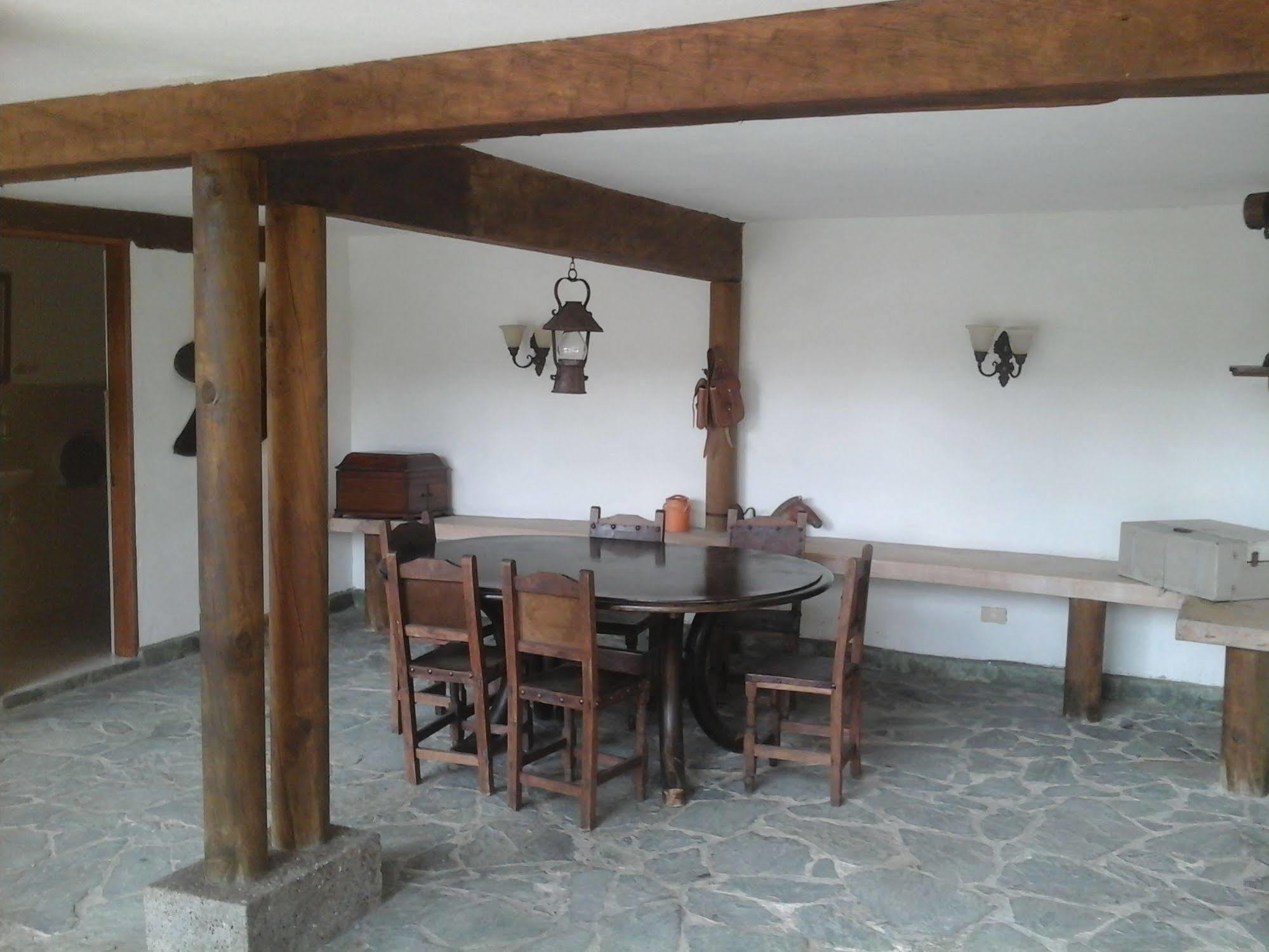 Finca Hotel La Ponderosa ริโอเนโกร ภายนอก รูปภาพ